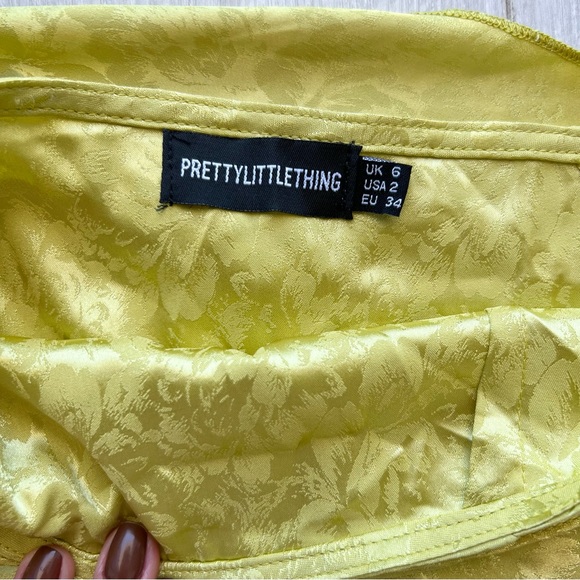 PRETTY LITTLE THING Lime Green Satin Frill Hem Crop Top & Tie Waist Wrap Skirt - Picture 14 of 14